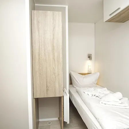 Kleines Aber Feines Ferienhaeuschen In Strandnaehe - Tiny Nr 817 Goehren (Ruegen)