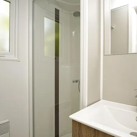 Kleines Aber Feines Ferienhaeuschen In Strandnaehe - Tiny Nr 817 Holiday home Goehren (Ruegen)